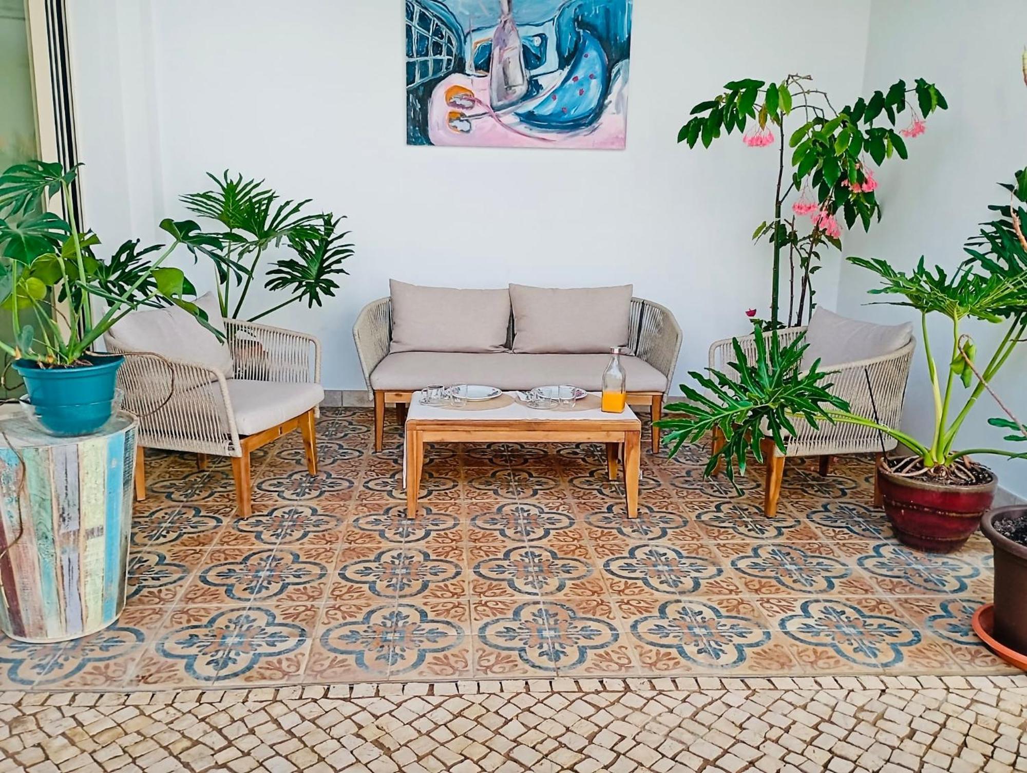 Santa Cruz - Lagos