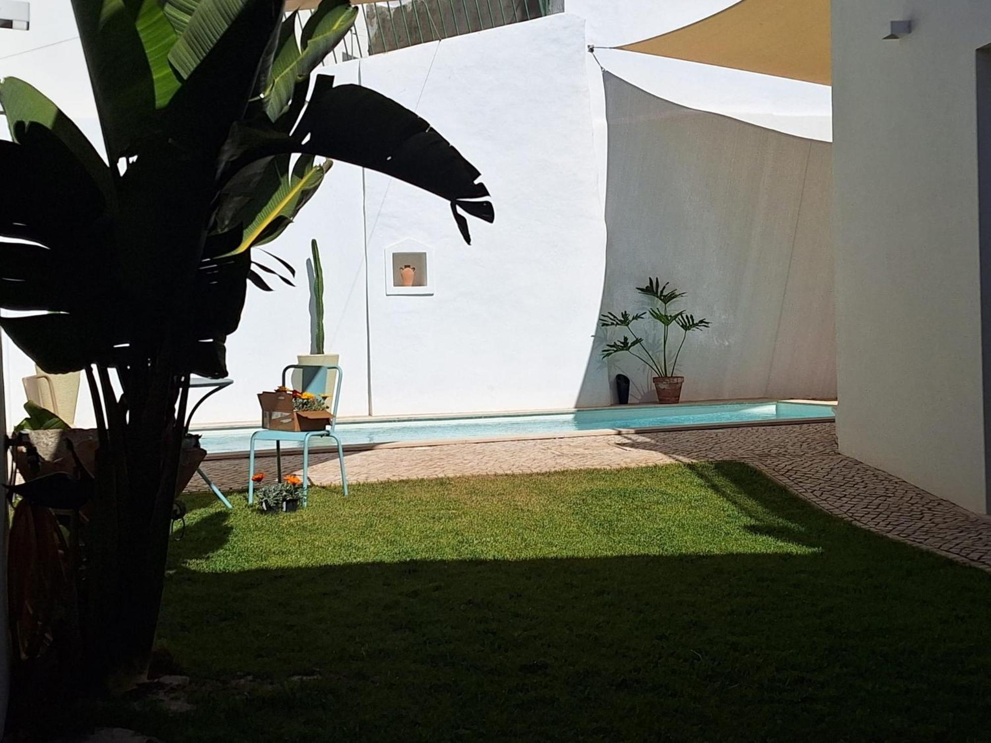 Santa Cruz - Bed & Breakfast Lagos
